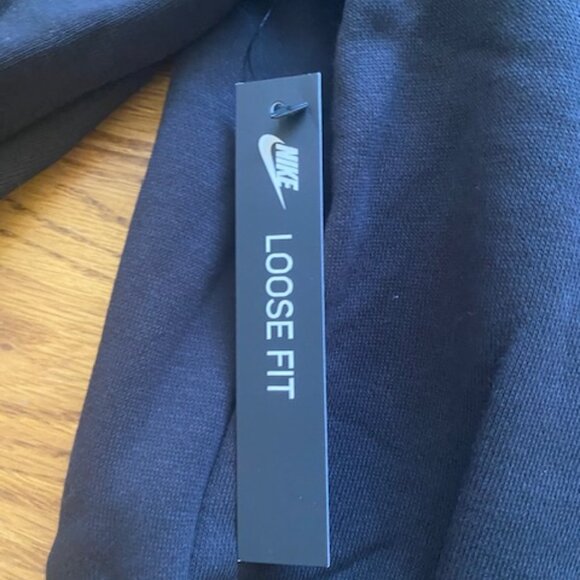 Nike Strawberry Sweatshirt Small - Picture 4 of 6